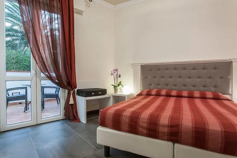Hotel Barracuda Marina di Campo 4*,
